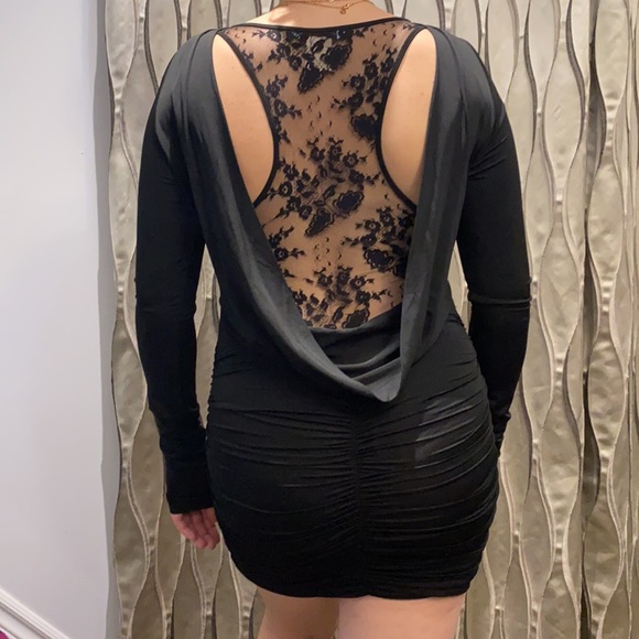 Women’s dress - Picture 2 of 2